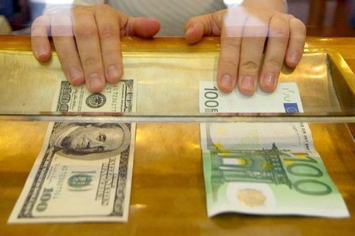 Нацбанк ослабив офіційну гривню до&nbsp;25,89 за&nbsp;долар