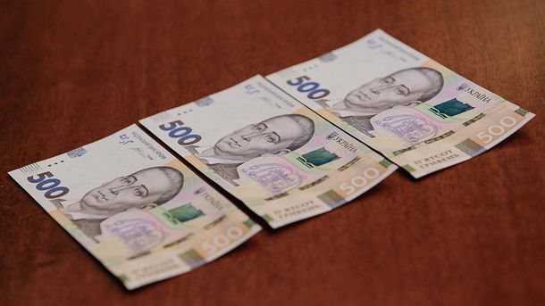 Курс валют: долар підріс