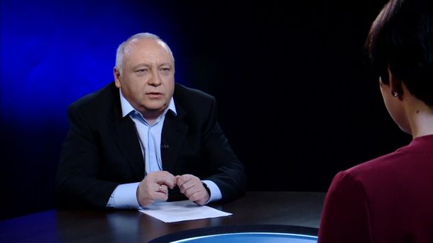Гринів вирішив відкликати законопроект про заборону декларування подарунків