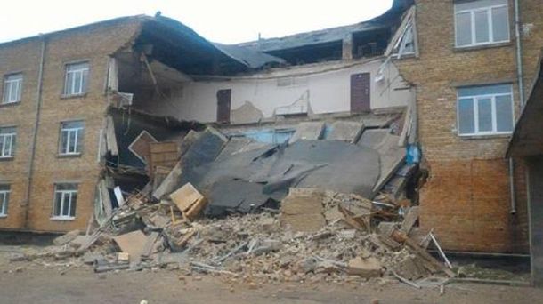 Васильківську школу відбудують за гроші бюджетного резерву — Зубко