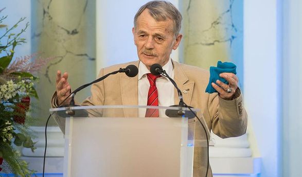 Джемілєв опинився у трійці лідерів на престижну премію від ЄС