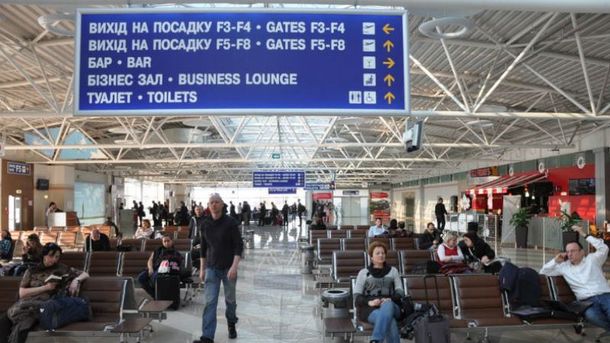 Міністр заборонив мову сусіда в&nbsp;українських аеропортах: Ніякої російської