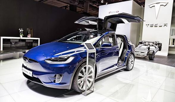 Tesla Model X