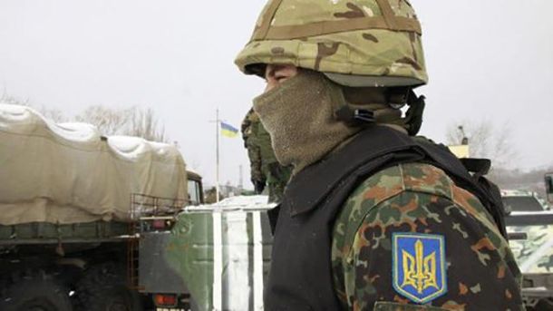 За последние сутки в зоне АТО ранены трое украинских военных, погибших нет