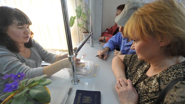 У Гройсмана розповіли подробиці нового підвищення пенсій
