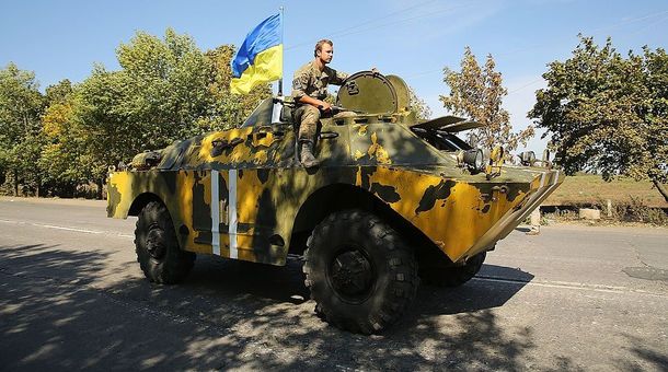 Украинские воины оттеснили врага на километр