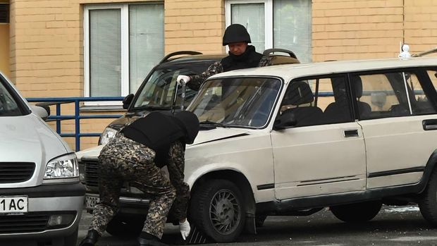 В центре Киева взрыв, объявлен план Перехват (ФОТО, ОБНОВЛЕНО) Фото 2