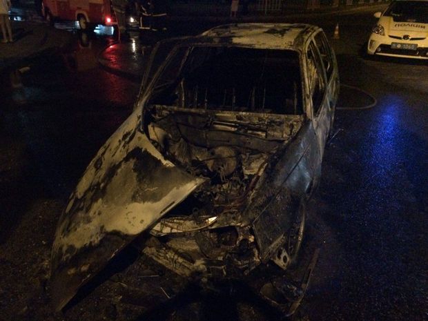 Жуткое ДТП во Львове с участием маршрутки: автомобиль сгорел дотла 5