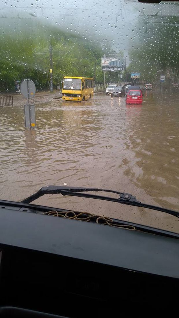Потоп, Львів, злива
