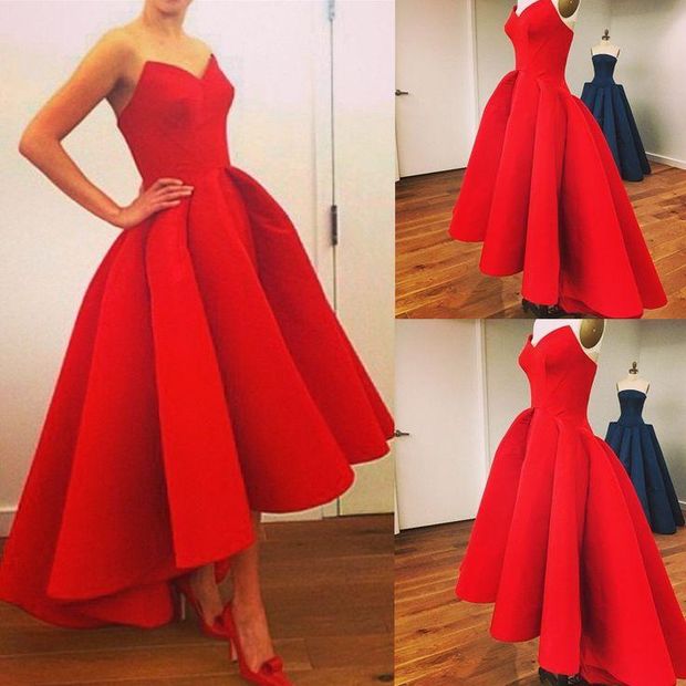 Ідеальна червона сукня
