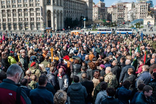 Великий і легендарний: У Києві попрощалися із бійцем "Годзилою"